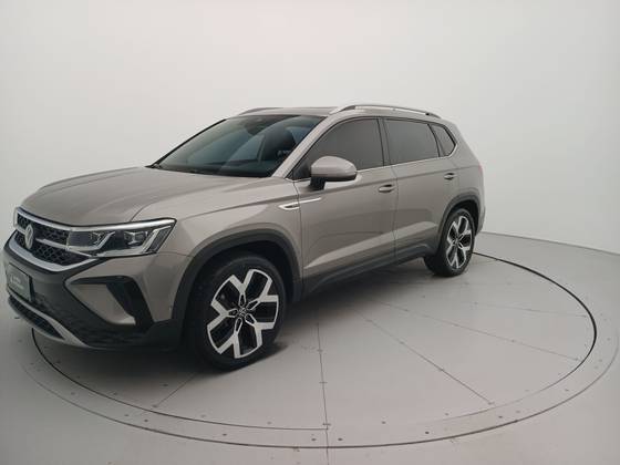 VOLKSWAGEN TAOS 1.4 250 TSI TOTAL FLEX HIGHLINE AUTOMÁTICO